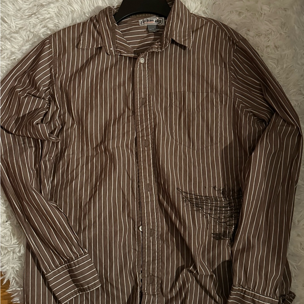 button up - Picture 2 of 4